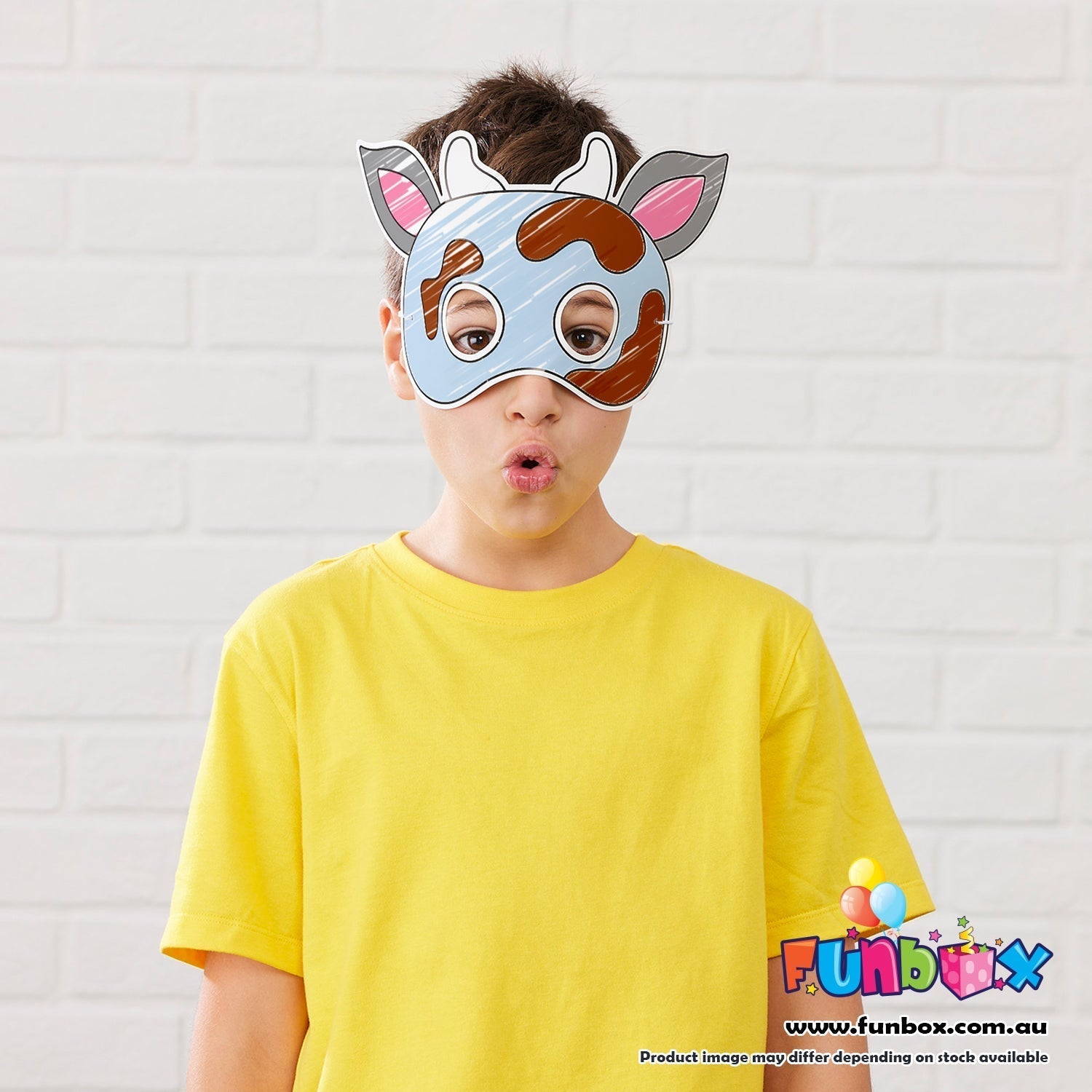 10% OFF BULK BUY: Cow Colour-In Mask